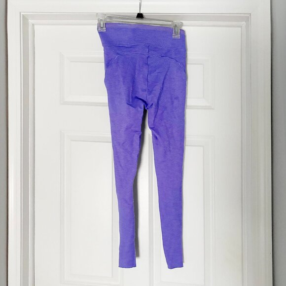 Outdoor Voices TechSweat Thrive 7/8 Legging - Violet - Picture 3 of 7